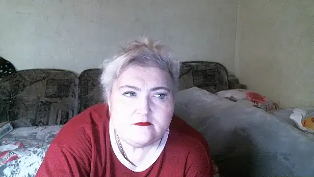 Lana555 live cam on StripChat