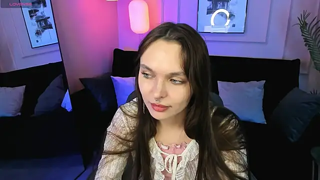 ChloeSunny webcam