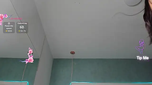 mia_gomez7