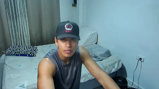 Jhon_wich live cam on StripChat