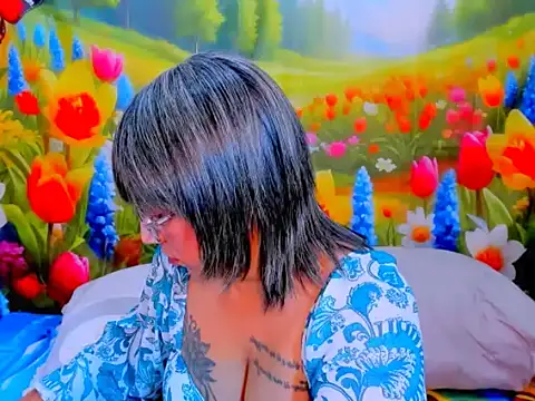 indianroxy live cam on StripChat