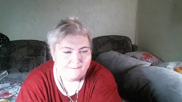 Lana555 live cam on StripChat