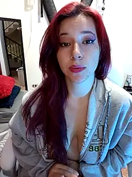 Escarleth_69 live cam on StripChat