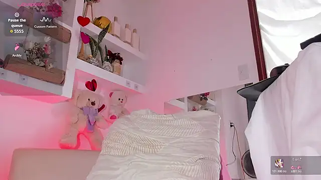 LadenRousseTs webcam
