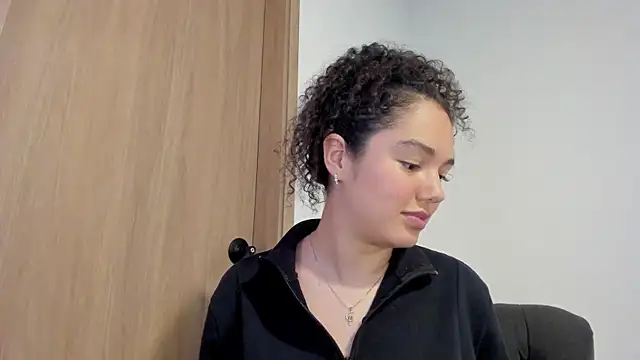 MiaRouseex webcam