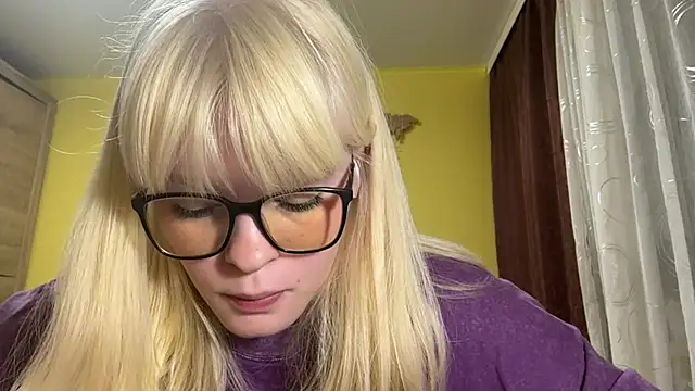 LeslyKelly webcam