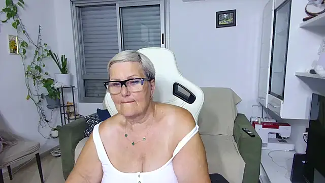 Selenna57