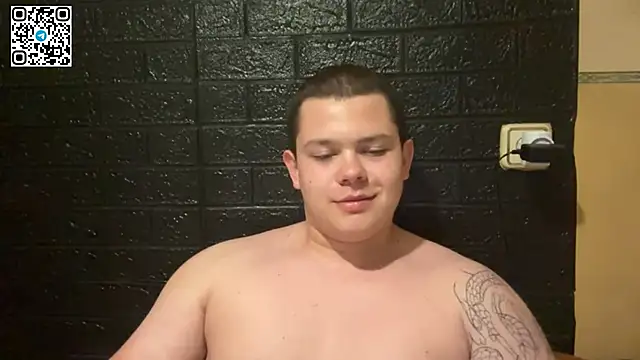 CuteButNaughty_ webcam