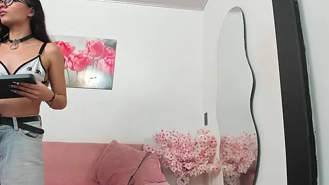 pinky_f00x webcam