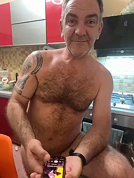 cobraboysex@xh (Ask my age) - evry 25 i do requests at end i cum