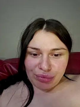 Alice_9 live cam on StripChat