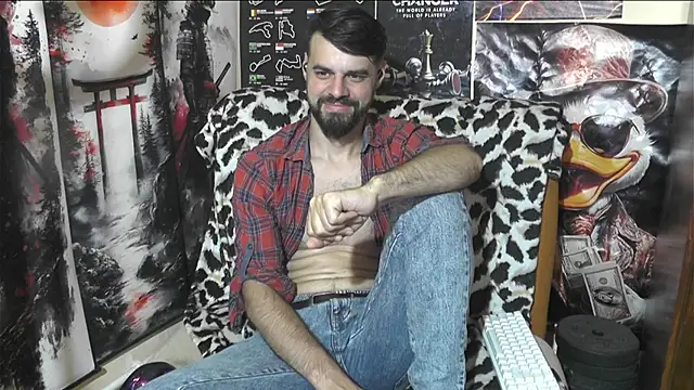 00george live cam on StripChat