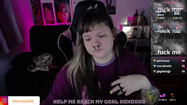 Bdsm_and_fries webcam