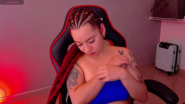 samantha_tattu webcam
