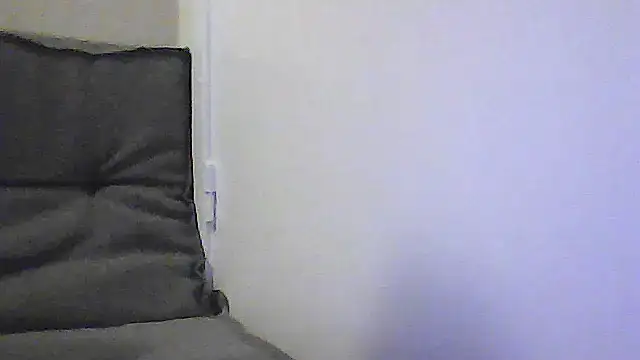 thewanker23 live cam on StripChat