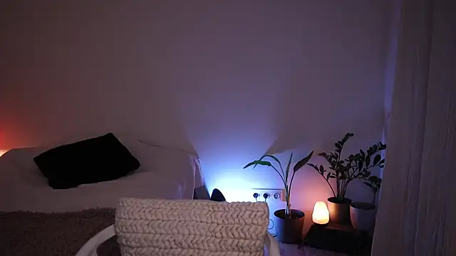 moonamii webcam