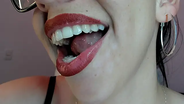 Katty_mouth webcam