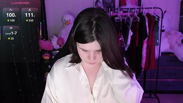 AmyVibess webcam