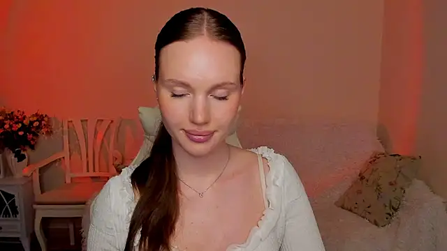 MishkaMe live cam on StripChat