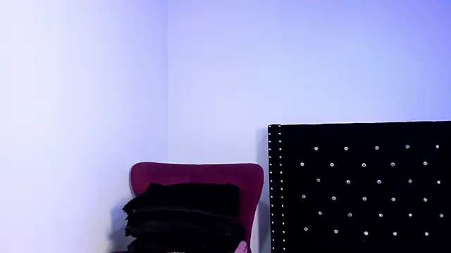 Kimkalifa_