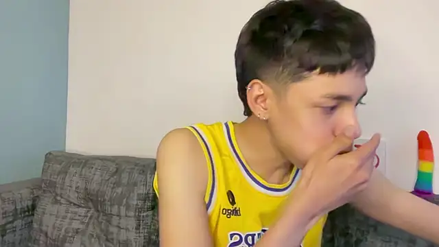 andy_belier23 (M twink) - super cum show..