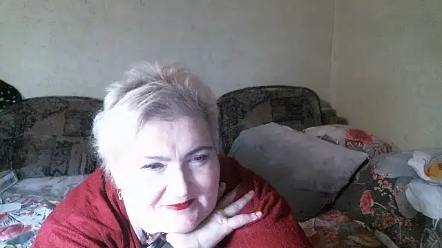 Lana555 live cam on StripChat