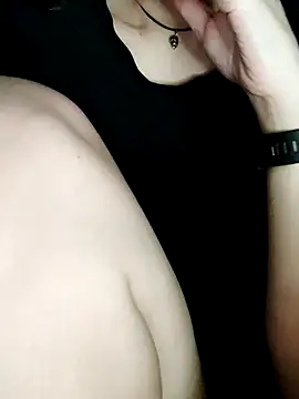 Aashikalaa live cam on StripChat
