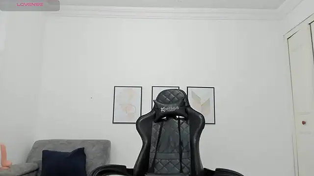 natalia_curvy1