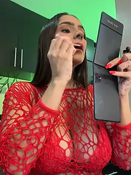 Mau_White webcam