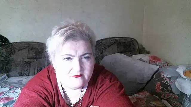 Lana555 live cam on StripChat