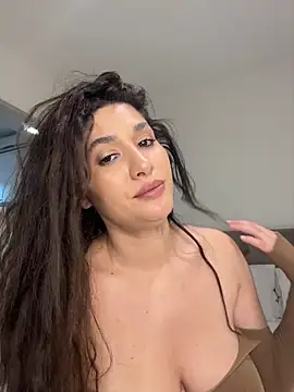 IrisBlues live cam on StripChat