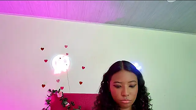 Ellie_Cute7 live cam on StripChat