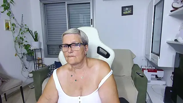 Selenna57 webcam