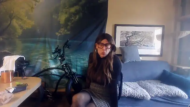 LovingLori live cam on StripChat