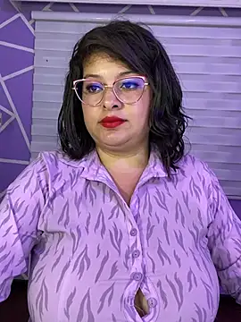 MiiaaJoness
