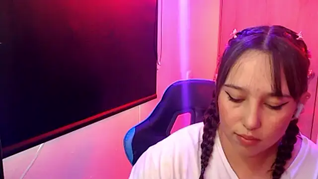 Skarlet_Adams28 webcam