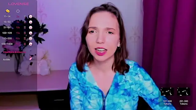 KindHazelHere_ webcam