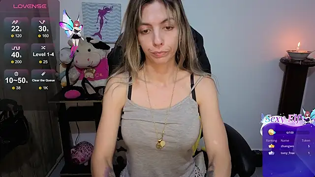 Princezzlove3 live cam on StripChat