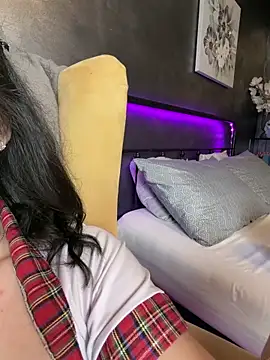 SelenaRhoades webcam