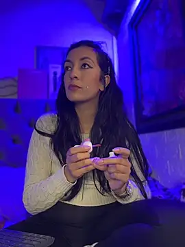Modella: SALOME_KORLAND