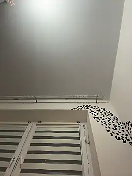 Stellar_Hush live cam on StripChat