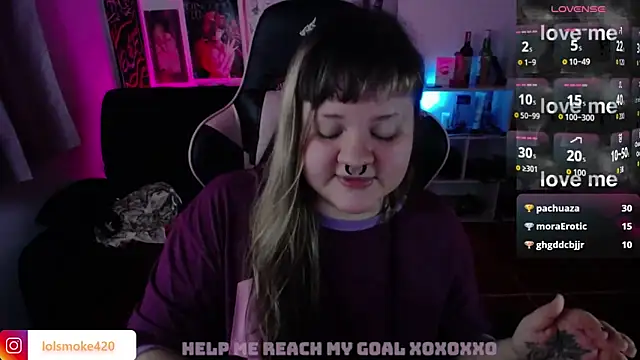 Bdsm_and_fries webcam