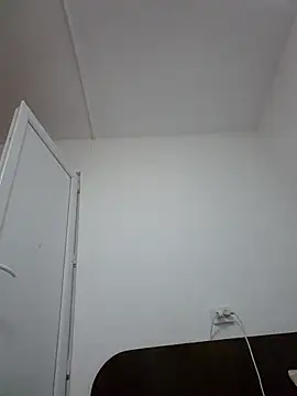 vera_elle - Vera_Elle's free webcam - UK Sex Cams
