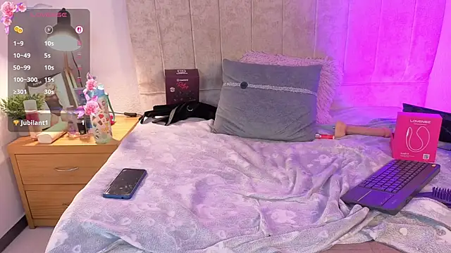 Emily_hall19