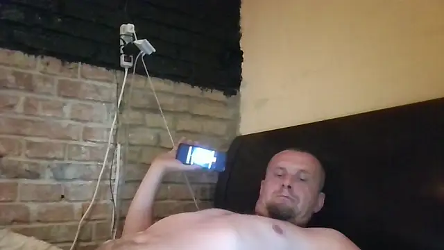 mrwhitepl - MrWhitePL's free webcam - UK Sex Cams