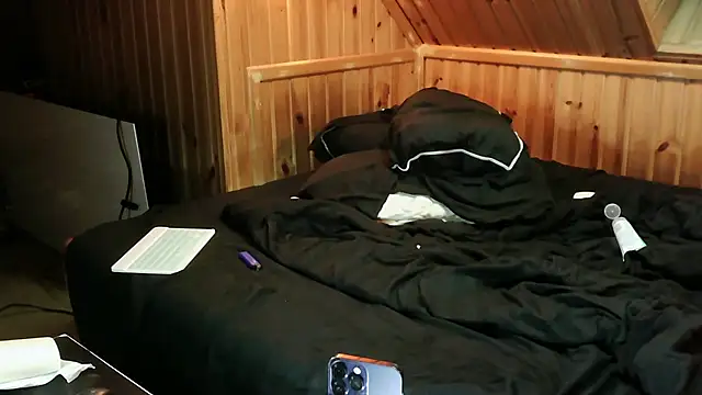 Deniskaaaaa1 webcam