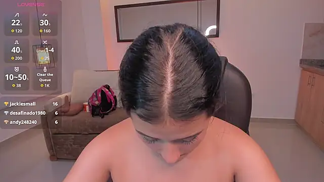 Emi_Roseth webcam