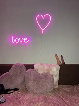 Sabrinedivinee webcam