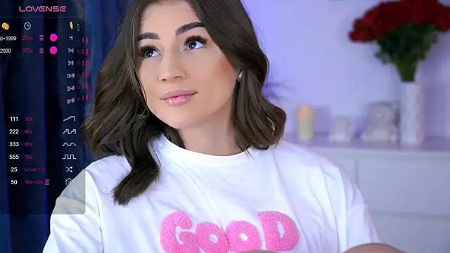 AishaSins webcam