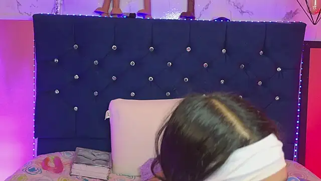 Dakotaa_Johnson webcam